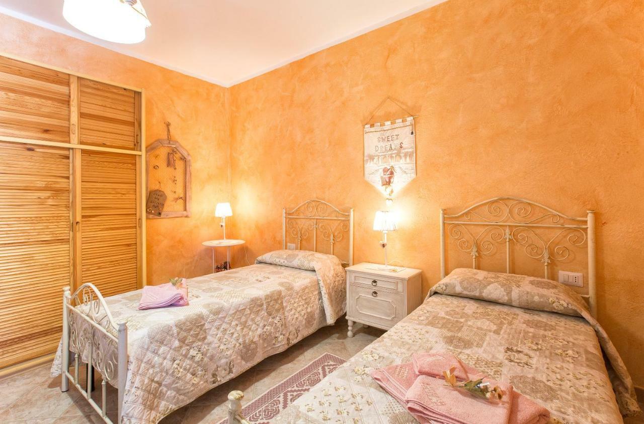 Casa Vacanze La Guzzetta Ranch Canaglia Exterior foto